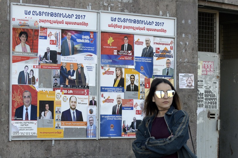 Armenië: Regering kan verder, liberalen vliegen uit parlement