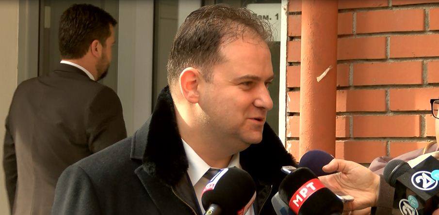 Rechter: Amerikaanse ambassade stuurt politieke processen Macedonië aan